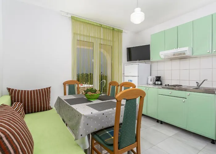 Apartament In *